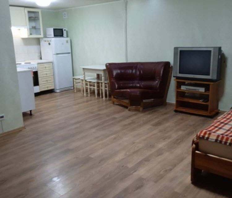 Сдаётся 1-комнатная квартира, 43 м²