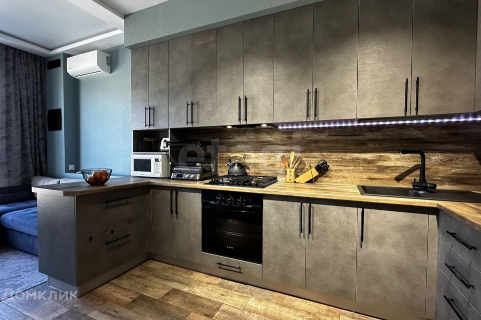 Продаётся 2-комнатная квартира, 61.3 м²