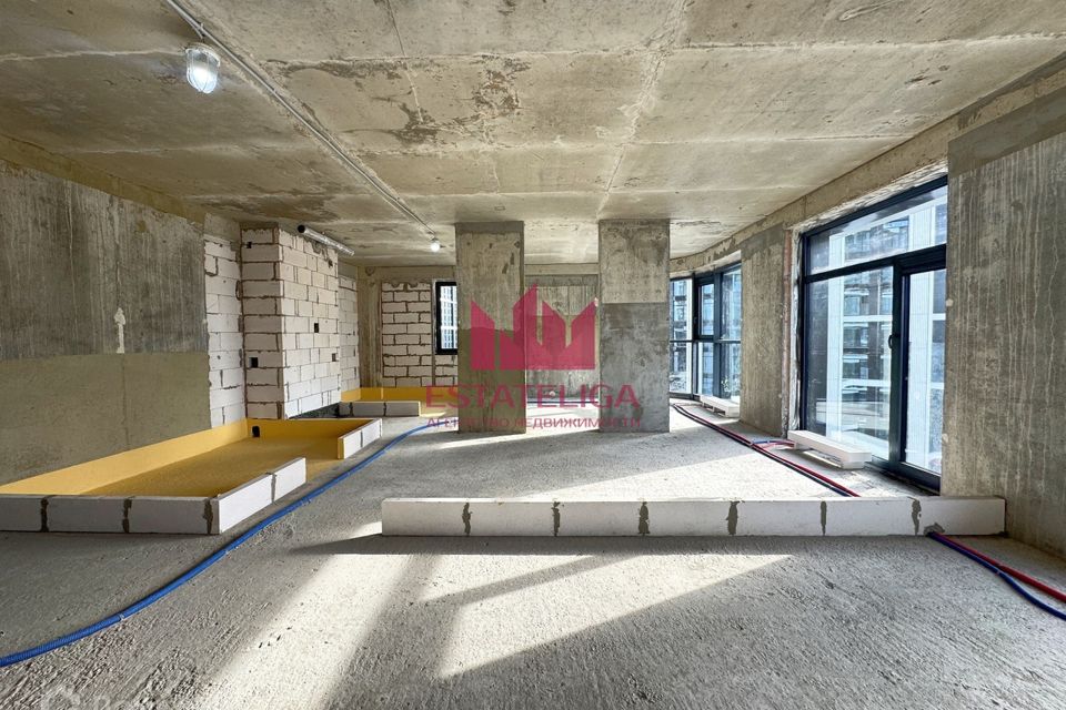 Продаётся 2-комнатная квартира, 82.3 м²