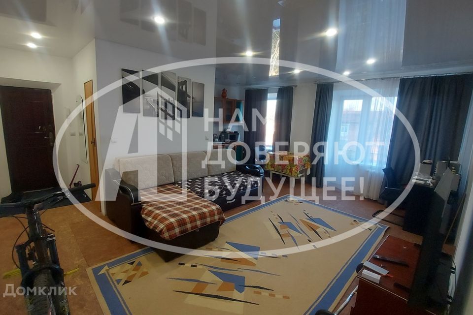 Продаётся 3-комнатная квартира, 59.8 м²
