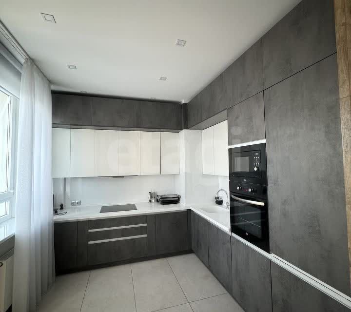 Продаётся 4-комнатная квартира, 117.5 м²