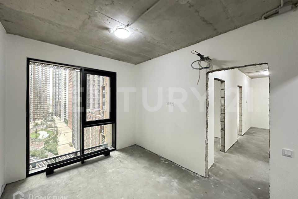 Продаётся 4-комнатная квартира, 71.3 м²