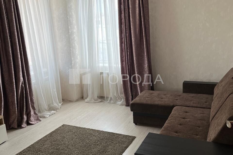 Продаётся 1-комнатная квартира, 39.8 м²
