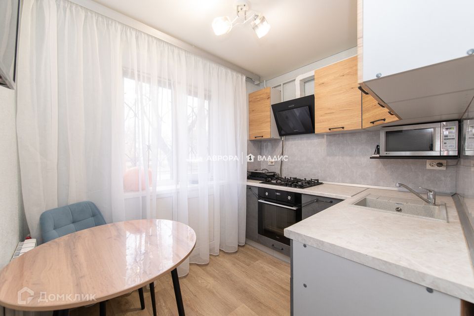 Продаётся 3-комнатная квартира, 58 м²