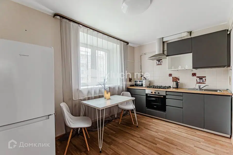 Продаётся 1-комнатная квартира, 35.2 м²
