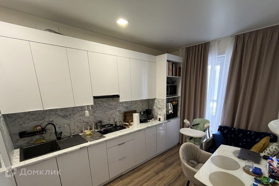 Продаётся 3-комнатная квартира, 72 м²
