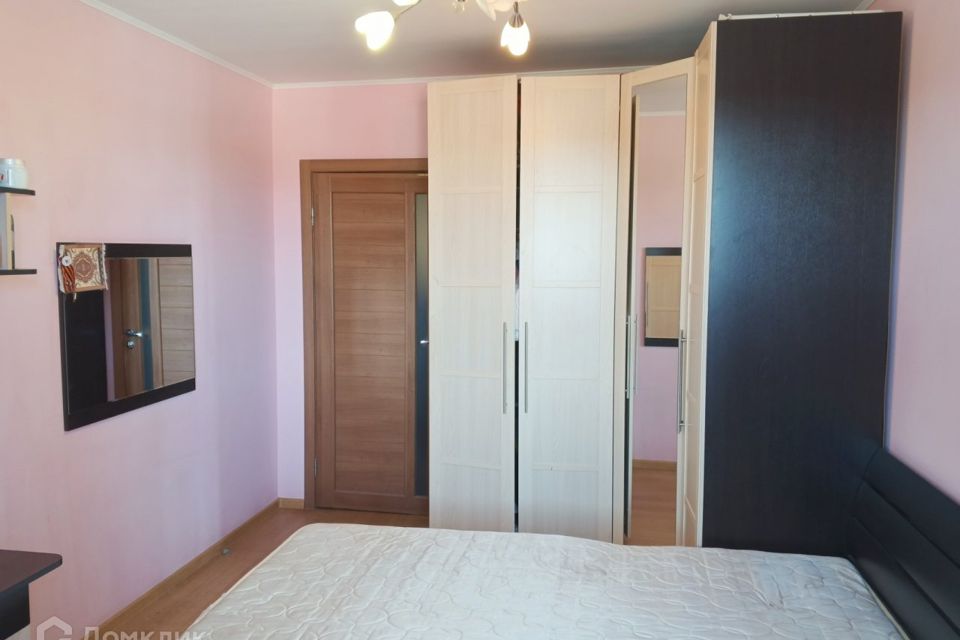 Продаётся 4-комнатная квартира, 73.7 м²