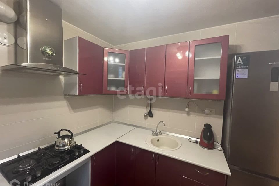 Продаётся 1-комнатная квартира, 43 м²