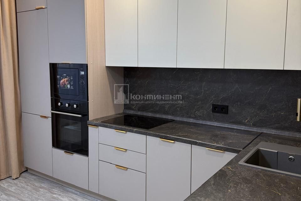 Продаётся 1-комнатная квартира, 45 м²