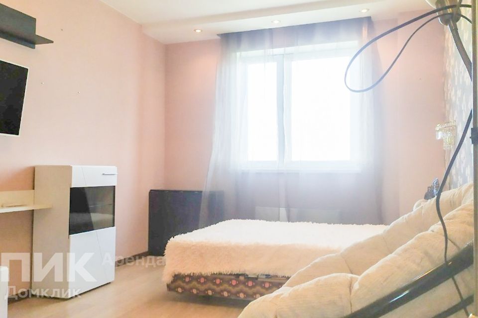 Сдаётся 2-комнатная квартира, 64.8 м²