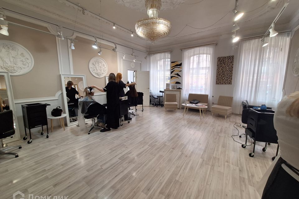Сдаётся 5-комнатная квартира, 151.6 м²