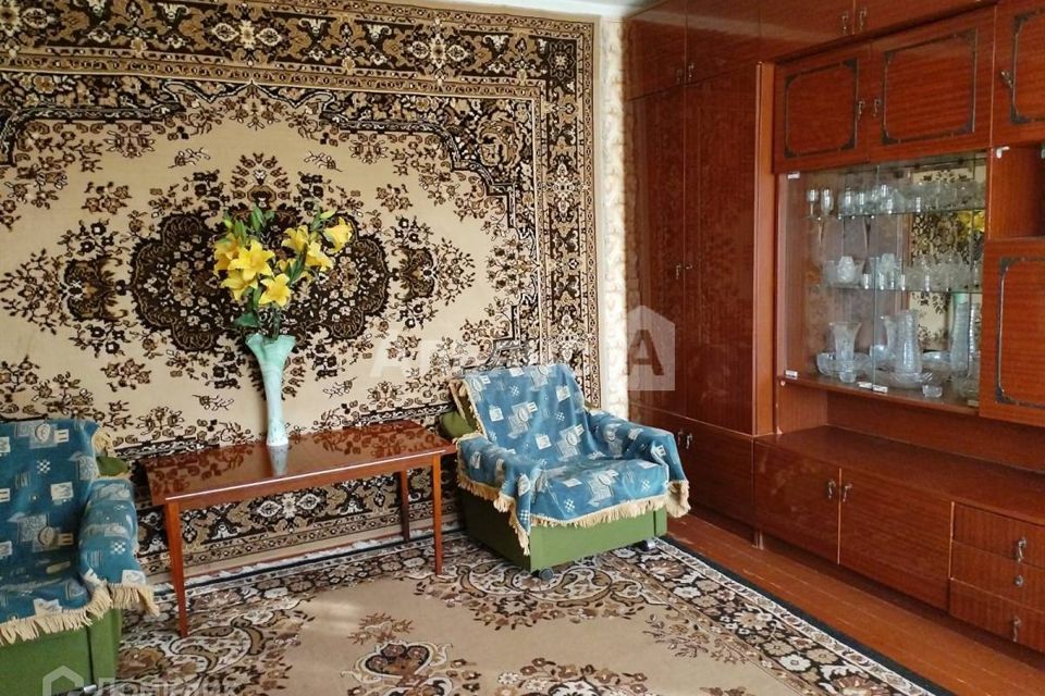 Продаётся 3-комнатная квартира, 61.5 м²