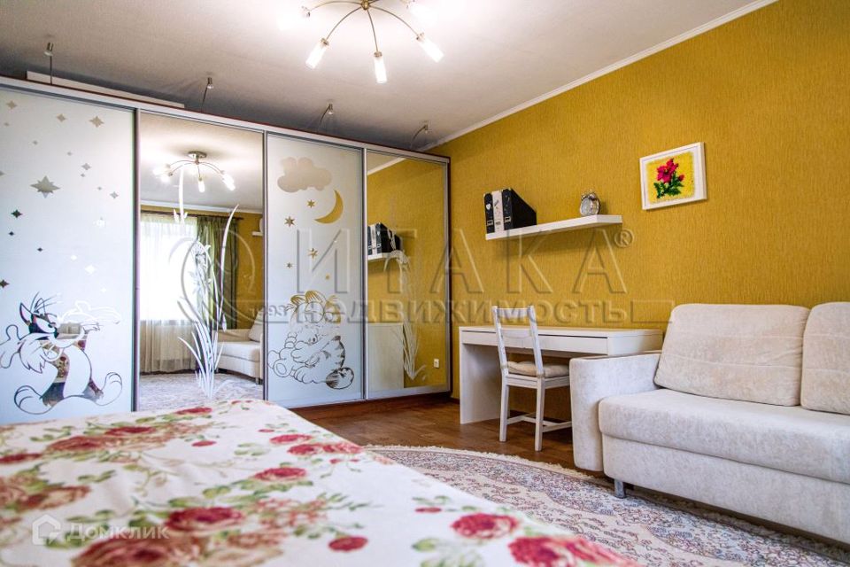 Продаётся 2-комнатная квартира, 68.8 м²