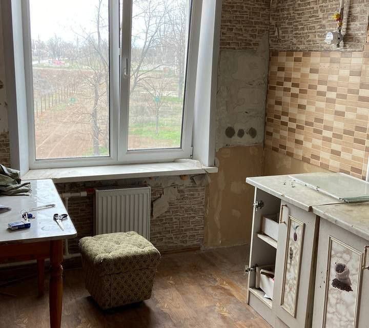 Продаётся 3-комнатная квартира, 62.8 м²