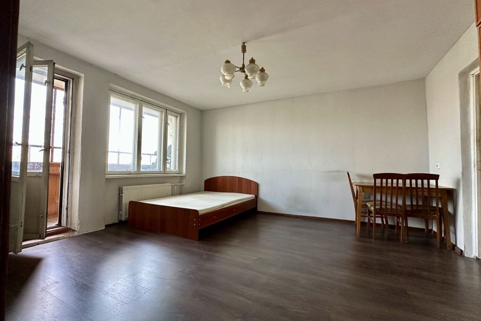 Продаётся 3-комнатная квартира, 57.2 м²