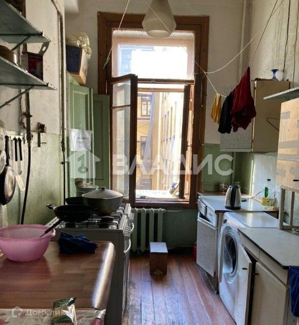 Продаётся 4-комнатная квартира, 108.9 м²