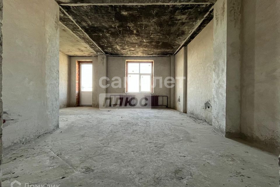 Продаётся 3-комнатная квартира, 110 м²