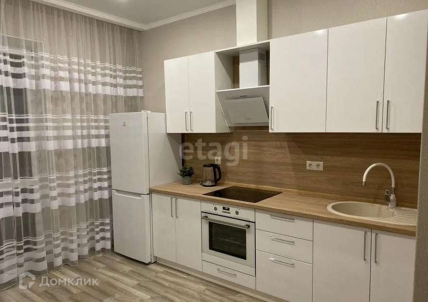 Сдаётся 1-комнатная квартира, 46 м²