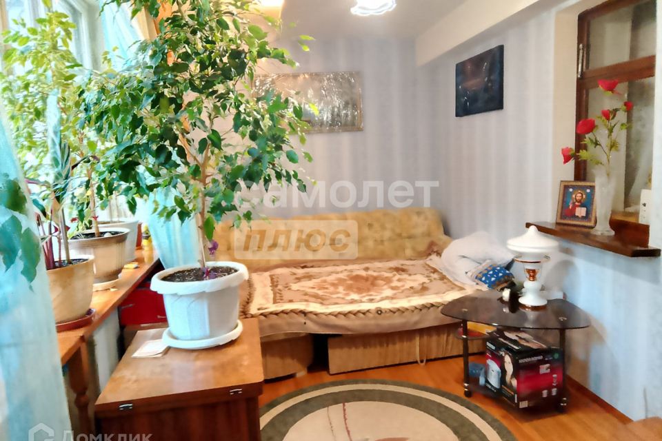 Продаётся 3-комнатная квартира, 59.4 м²