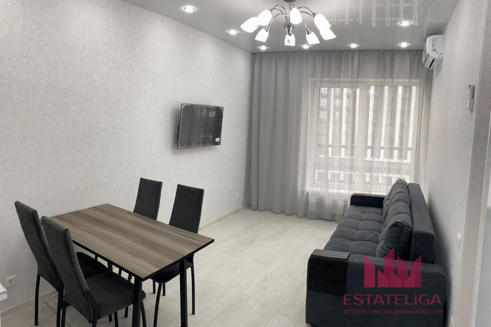 Продаётся 1-комнатная квартира, 38 м²