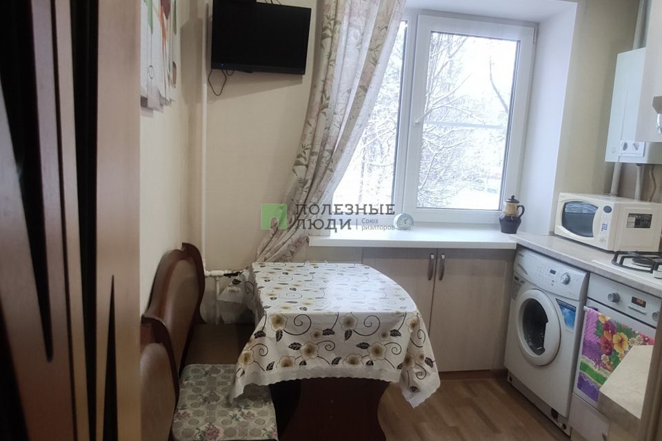 Продаётся 3-комнатная квартира, 63.3 м²