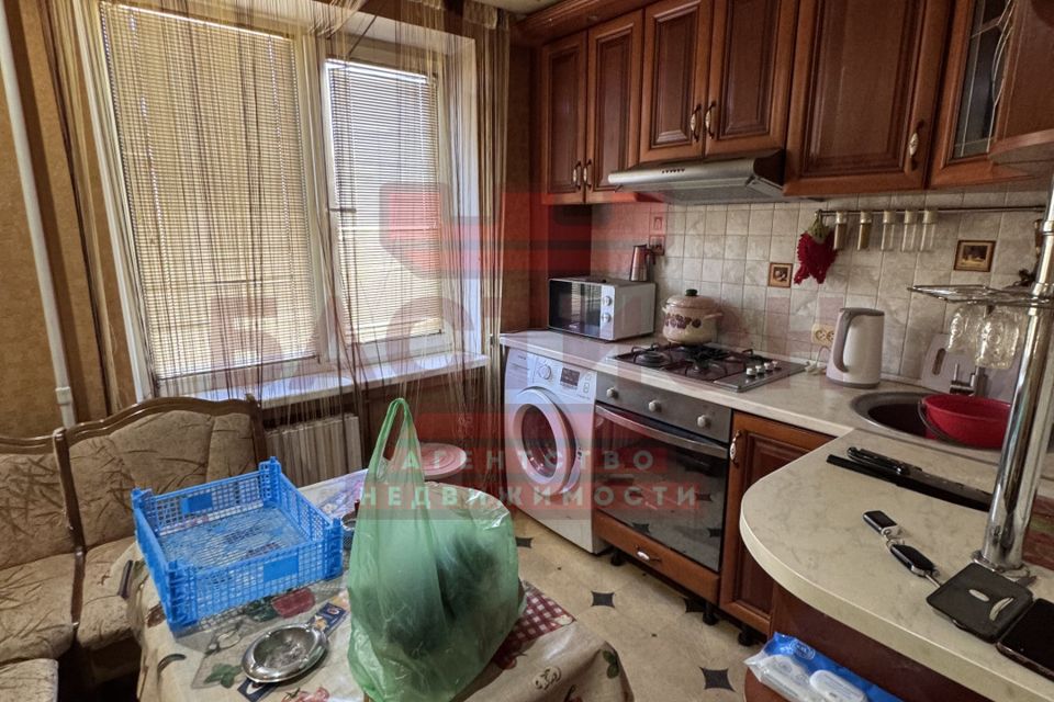 Продаётся 3-комнатная квартира, 65 м²