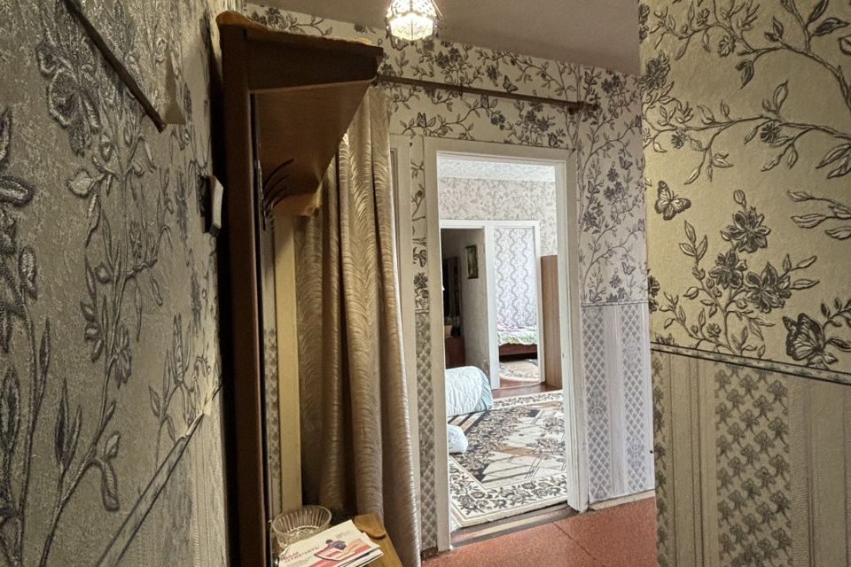 Продаётся 2-комнатная квартира, 42.4 м²