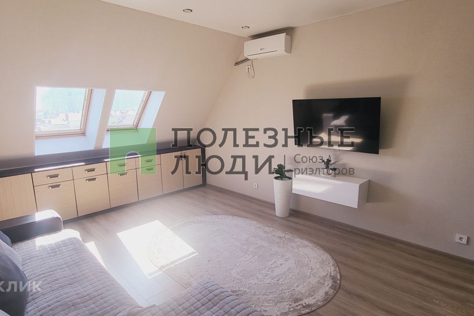 Продаётся 2-комнатная квартира, 60.6 м²