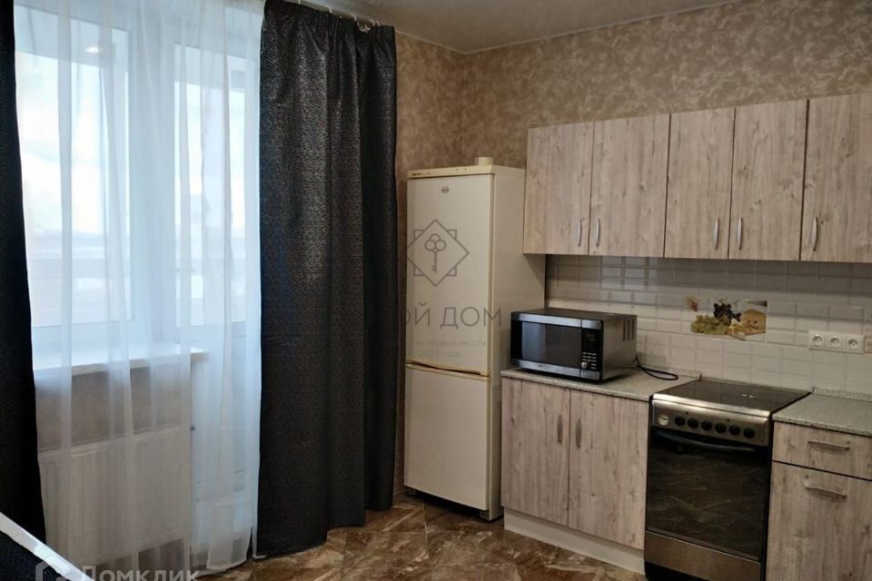 Сдаётся 1-комнатная квартира, 49 м²