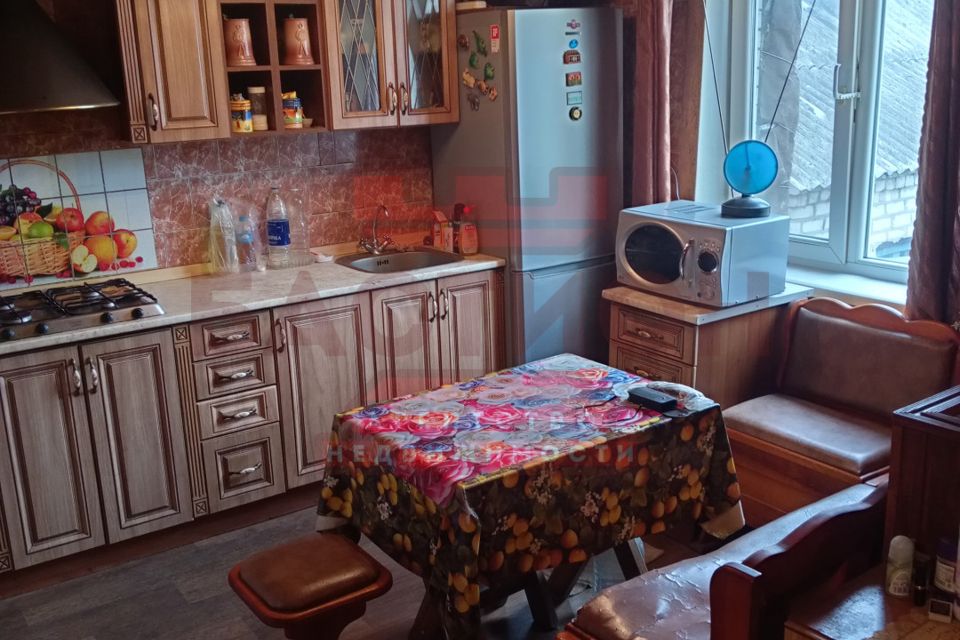 Продаётся 2-этажный дом, 85 м²