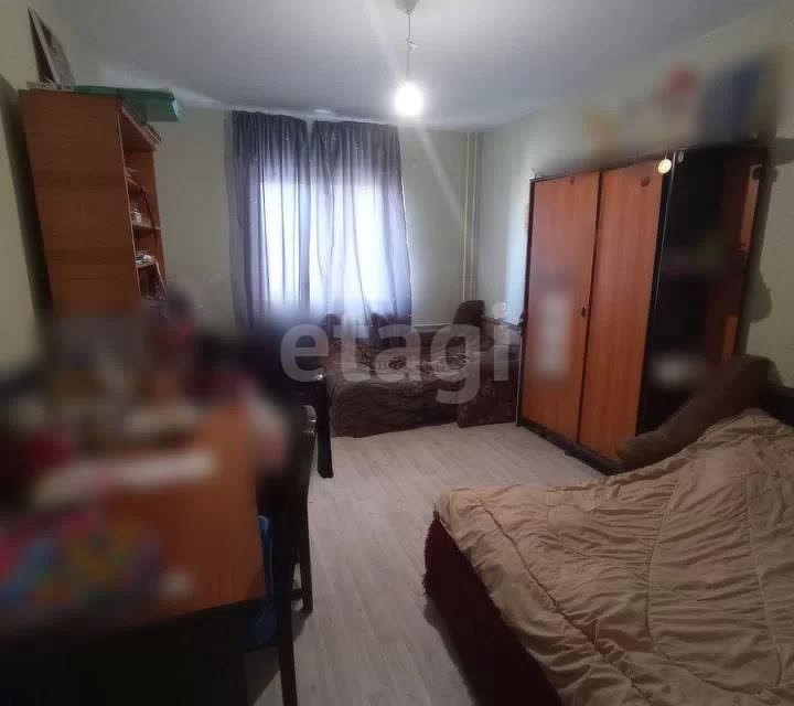 Продаётся 3-комнатная квартира, 81.3 м²