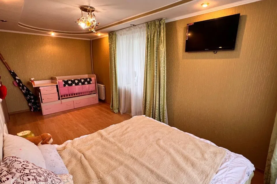 Сдаётся 2-комнатная квартира, 52 м²