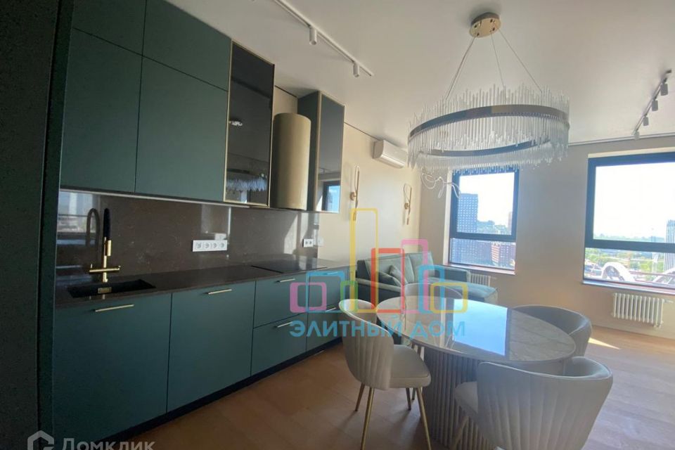 Сдаётся 3-комнатная квартира, 90 м²