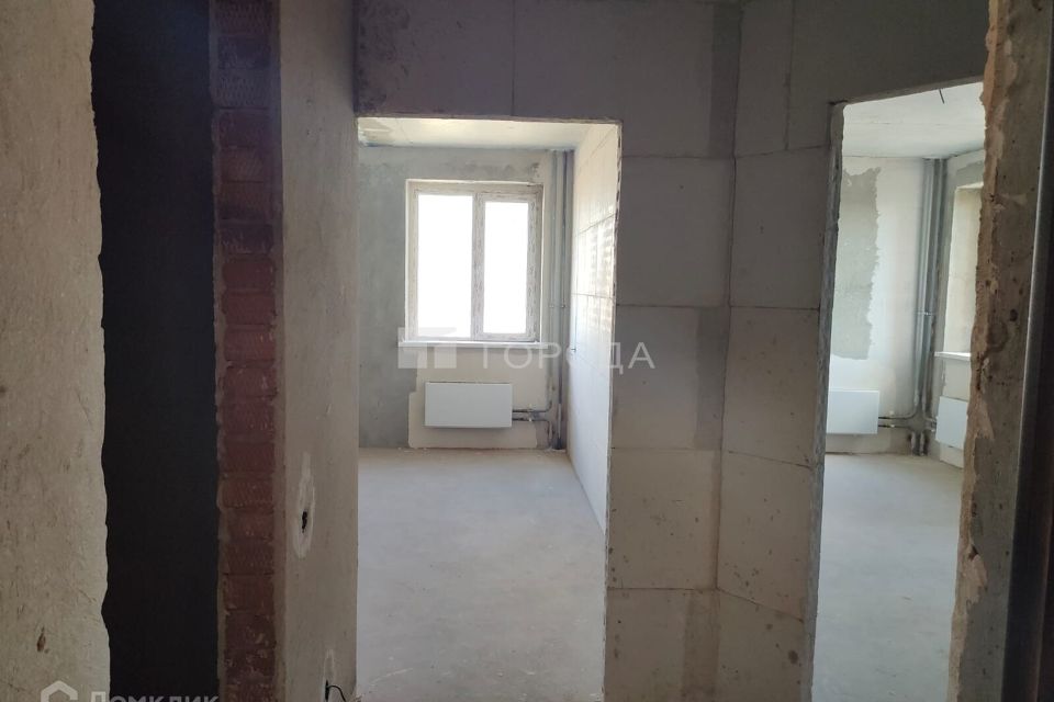 Продаётся 1-комнатная квартира, 42.6 м²