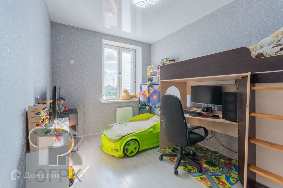 Продаётся 1-комнатная квартира, 52 м²