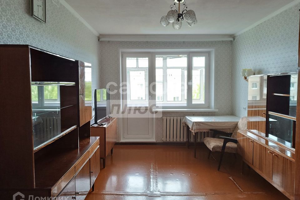 Продаётся 3-комнатная квартира, 63.5 м²