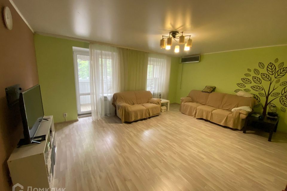 Продаётся 3-комнатная квартира, 71 м²