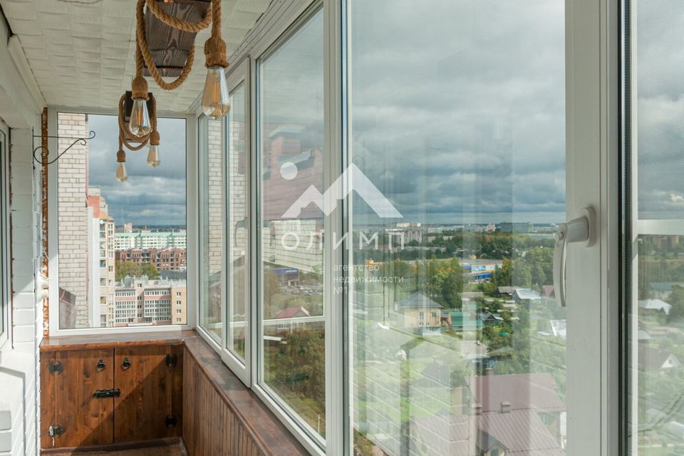 Продаётся 2-комнатная квартира, 70.6 м²