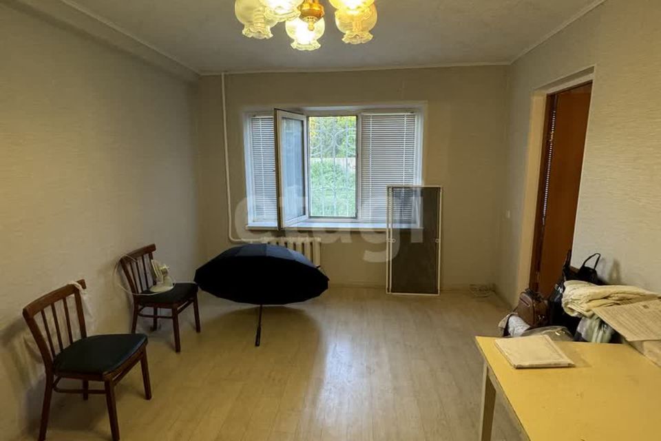 Продаётся 3-комнатная квартира, 58.2 м²
