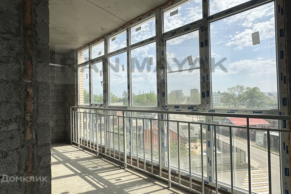 Продаётся 1-комнатная квартира, 49.8 м²