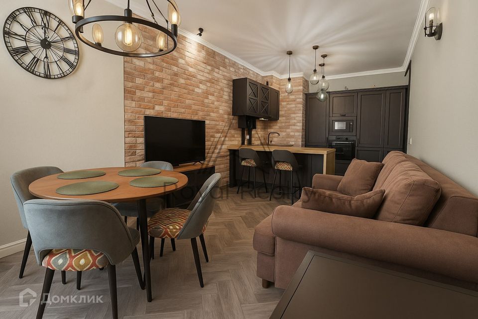 Сдаётся 2-комнатная квартира, 55 м²