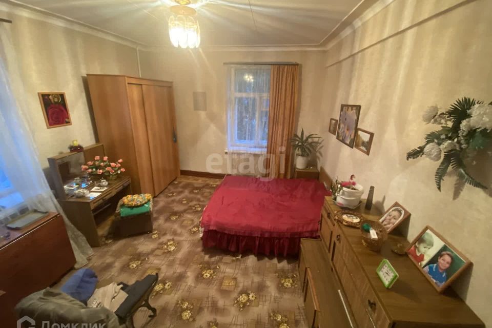 Продаётся 2-комнатная квартира, 56.5 м²