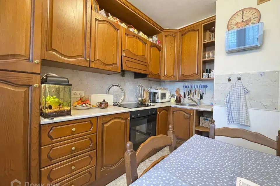 Продаётся 1-комнатная квартира, 39.5 м²