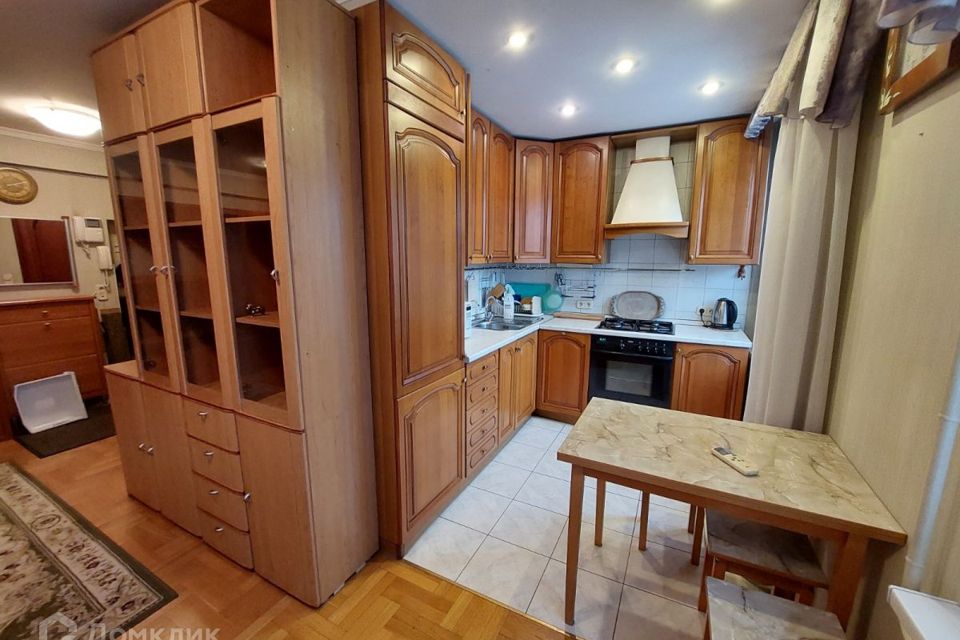 Сдаётся 3-комнатная квартира, 58 м²