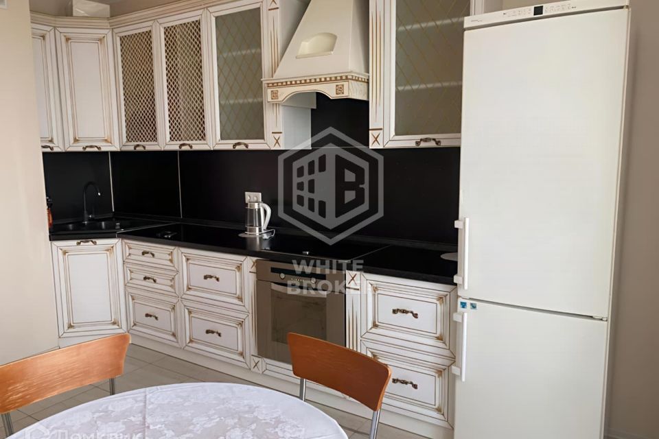 Продаётся 2-комнатная квартира, 71 м²