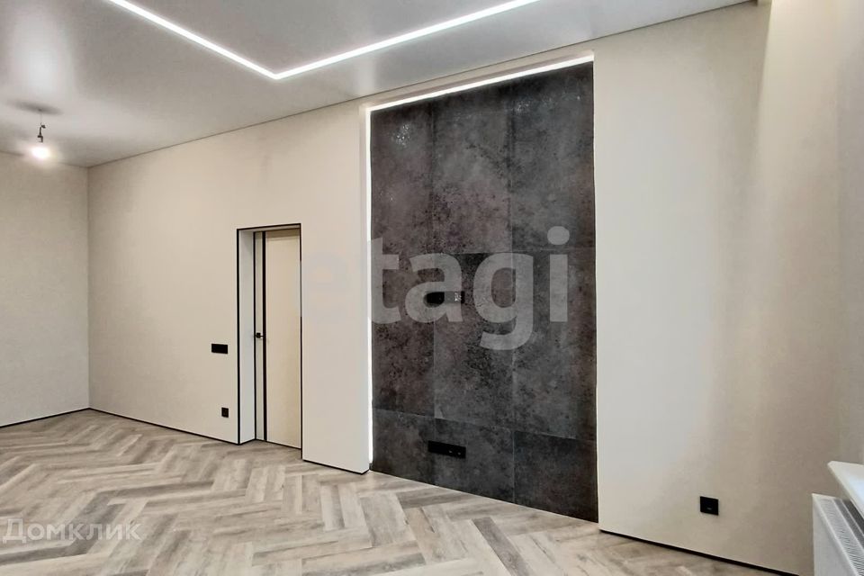 Продаётся 2-комнатная квартира, 82.5 м²