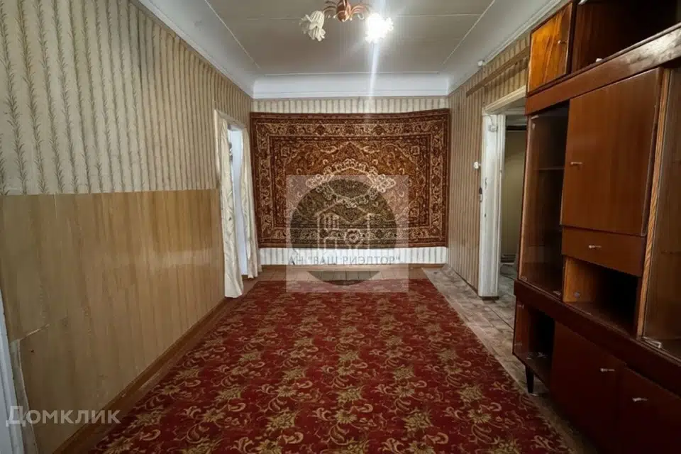 Продаётся 3-комнатная квартира, 39.2 м²