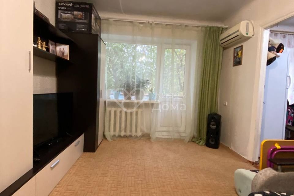 Продаётся 2-комнатная квартира, 44.3 м²