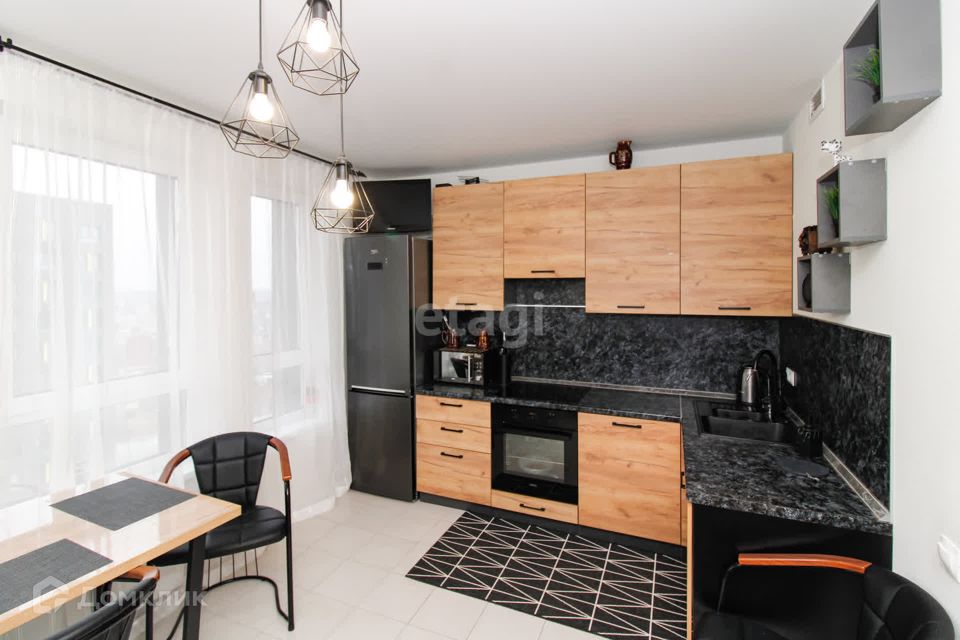Продаётся 2-комнатная квартира, 56 м²