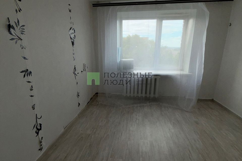 Продаётся комната в 4-комн. квартире, 17.4 м²